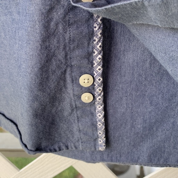 Penguin ‘Heritage Slim Fit’ Chambray Long Sleeve Button Down - Picture 4 of 8